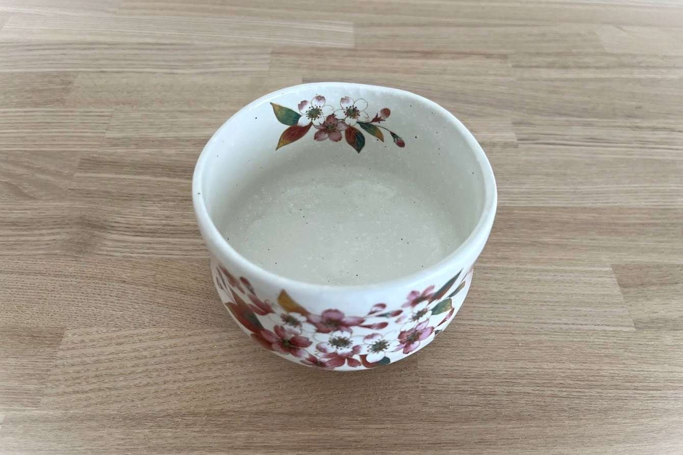 28 美濃焼 ミニ抹茶茶碗【桜】